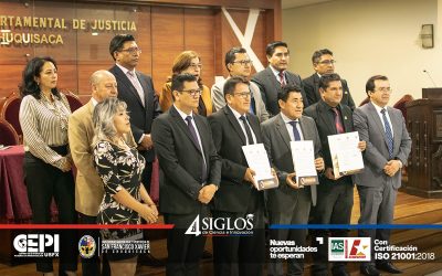 FIRMA DE CONVENIO ENTRE LA USFX Y EL TRIBUNAL DEPARTAMENTAL DE JUSTICIA DE CHUQUISACA PARA LA REALIZACIÓN DEL DIPLOMADO EN ARGUMENTACIÓN JURÍDICA Y RAZONAMIENTO JUDICIAL